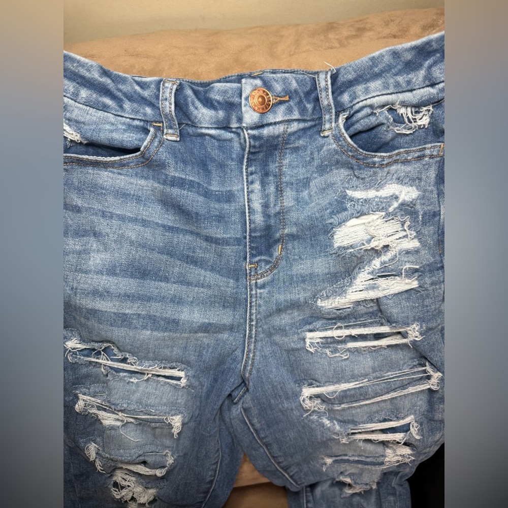 American Eagle Outfitter’s Women’s Size 10 High-Rise Distressed Skinny Jeans - Picture 6 of 15